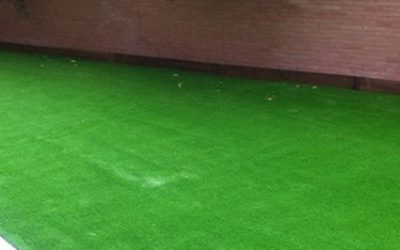 INSTALACIÓN DE NUESTRO CESPED ARTIFICIAL PRADO 40 EN BARCELONA. MODELO CON 24.900 PUNTADAS