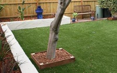 CESPED ARTIFICIAL INSTALADO JUNTO A JARDINERA
