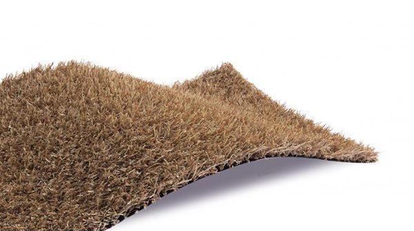 cesped artificial de color light brown