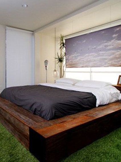 habitación y cesped artificial