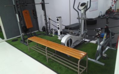 CÉSPED ARTIFICIAL EN GIMNASIOS.