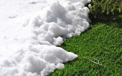 Consejos para limpiar la nieve de nuestro césped artificial.